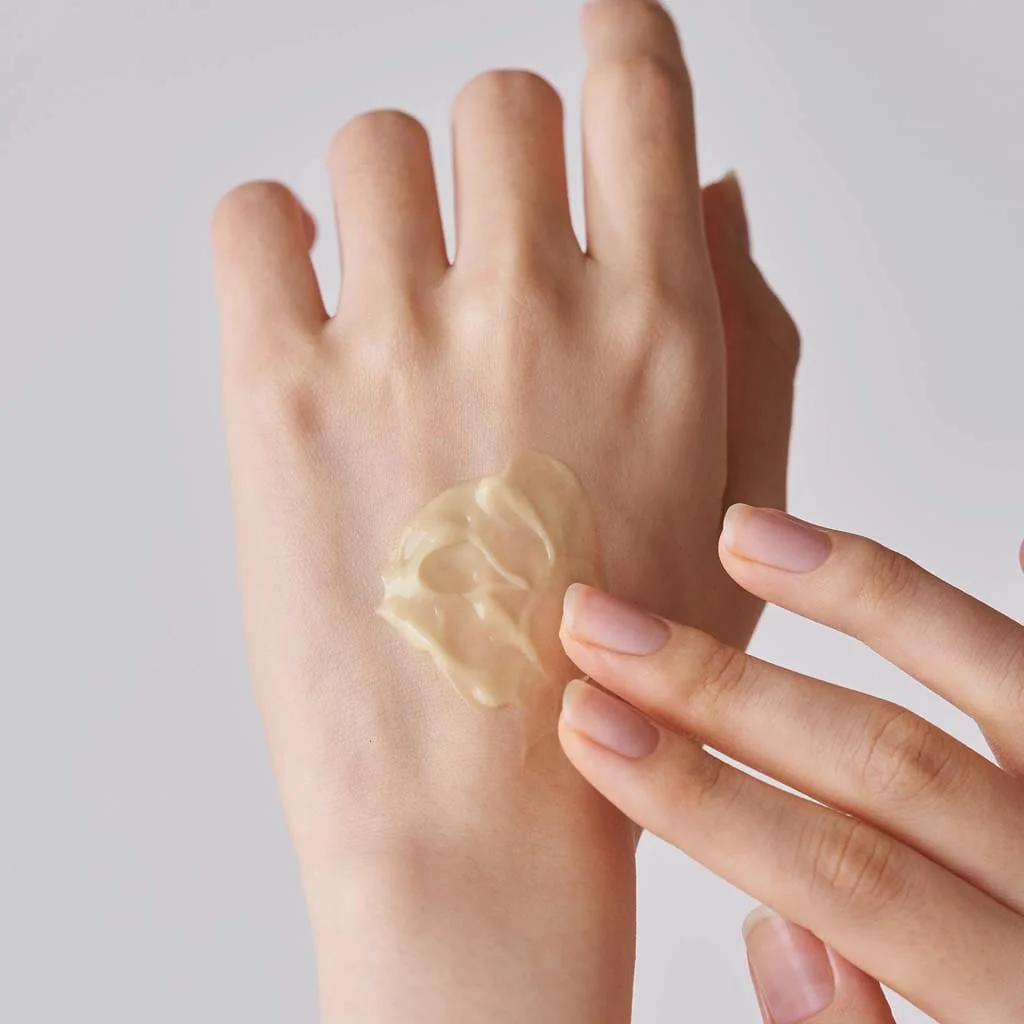 beauty-of-joseon-revive-eye-serum-ginseng-retinal-texture_1200x