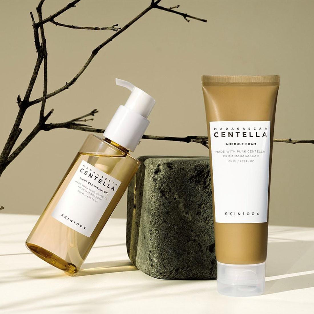 skin1004-madagascar-centella-ampoule-foam-125ml__48700